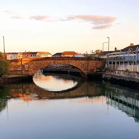 In Dungarvan Dungarvan (Waterford)